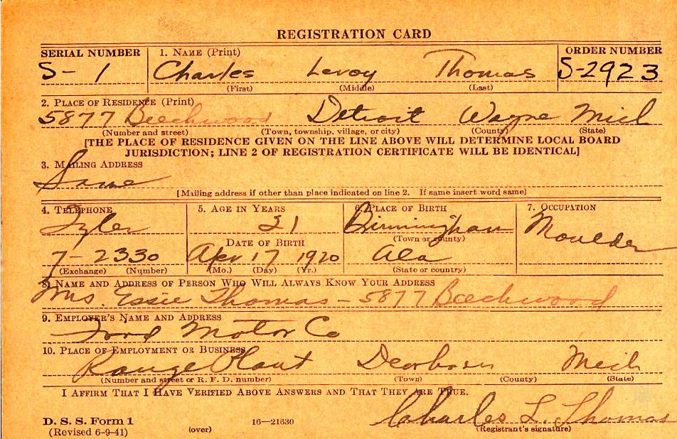 Charles LeRoy Thomas' draft registration card