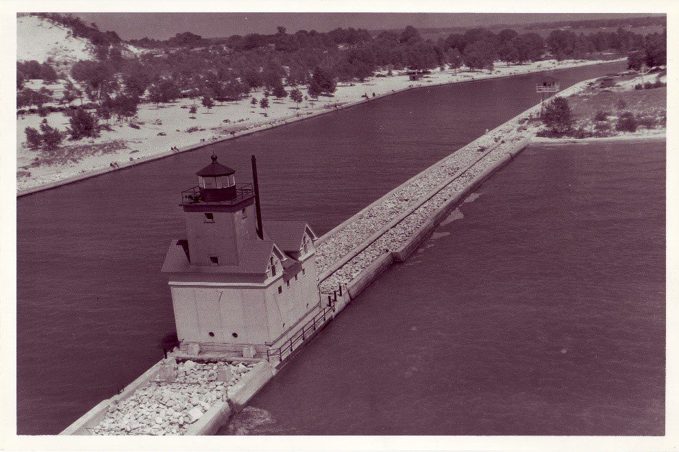 Holland Harbor Lighthouse